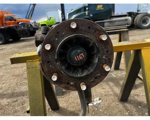 ISUZU NPR Spindle  Knuckle, Front