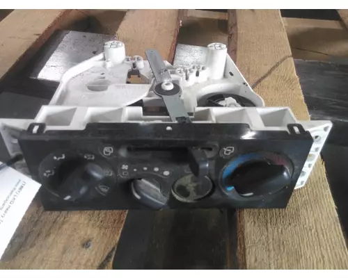 ISUZU NPR TEMPERATURE CONTROL