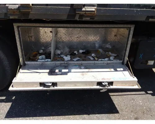 ISUZU NPR TOOL BOX