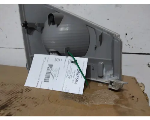 ISUZU NPR TURN SIGNAL LIGHT