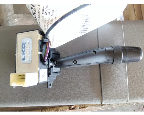 ISUZU NPR TURN SIGNAL SWITCH