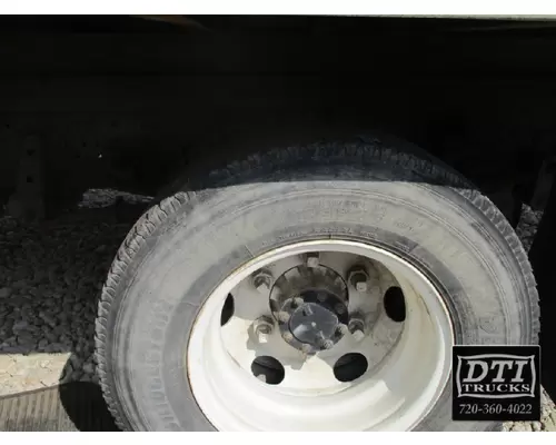 ISUZU NPR Tires