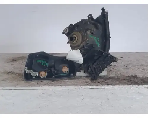 ISUZU NQR 2004-2007 HEADLAMP ASSEMBLY