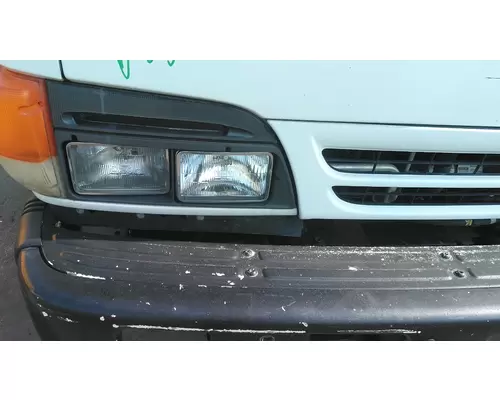 ISUZU NQR 2004-2007 HEADLAMP ASSEMBLY