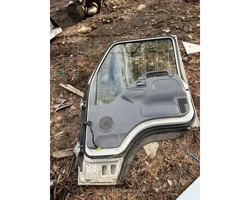 ISUZU NQR/NRR Door Assembly, Front