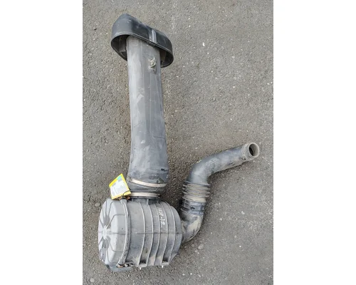 ISUZU NQR Air Cleaner