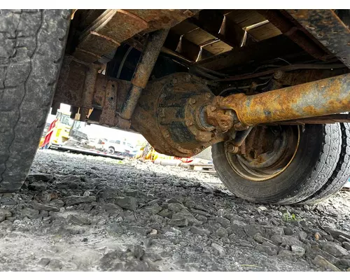 ISUZU NQR Axle Assembly, Rear
