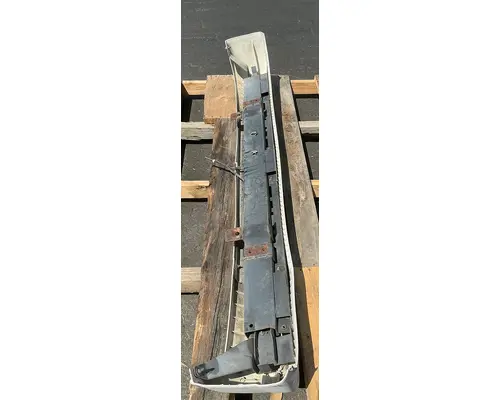 ISUZU NQR Bumper Assembly, Front