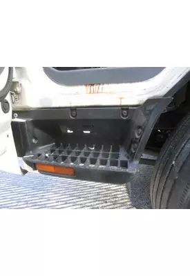 ISUZU NQR CAB STEP