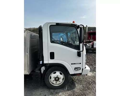 ISUZU NQR Cab