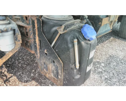 ISUZU NQR DEF TANK