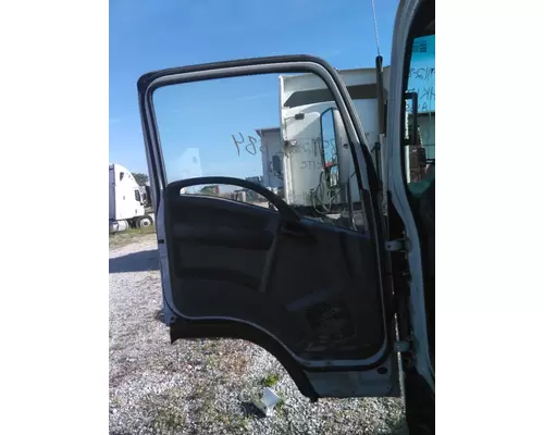 ISUZU NQR DOOR ASSEMBLY, FRONT