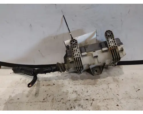ISUZU NQR FUSE BOX
