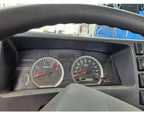 ISUZU NQR GAUGE CLUSTER