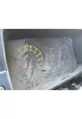 ISUZU NQR GAUGE CLUSTER