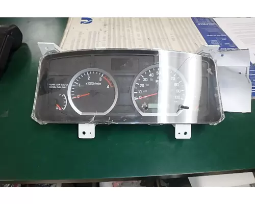 ISUZU NQR Instrument Cluster