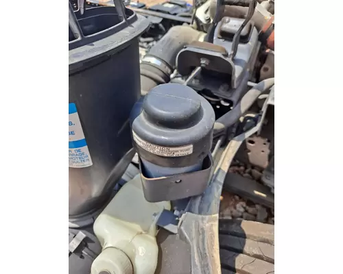 ISUZU NQR POWER STEERING RESERVOIR