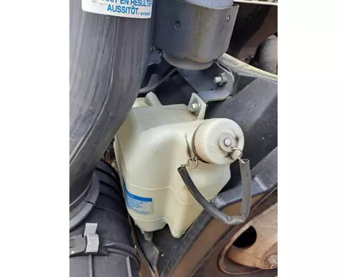 ISUZU NQR RADIATOR OVERFLOW TANK