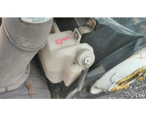 ISUZU NQR RADIATOR OVERFLOW TANK