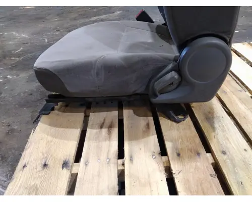 ISUZU NQR SEAT, FRONT