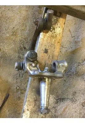 ISUZU NQR SPINDLE/KNUCKLE, FRONT