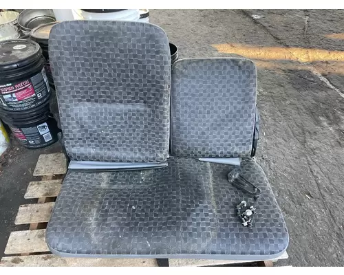 ISUZU NQR Seat, Front