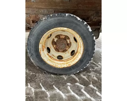 ISUZU NQR Wheel