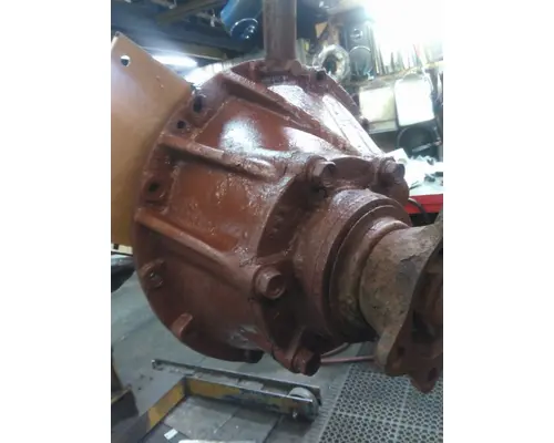 ISUZU NRRR557 DIFFERENTIAL ASSEMBLY REAR REAR