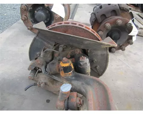 ISUZU NRR AXLE ASSEMBLY, FRONT (STEER)