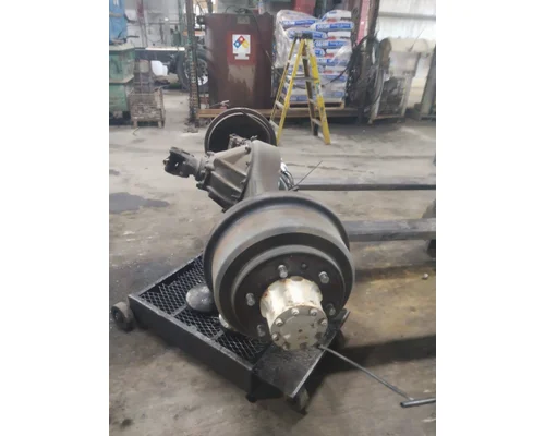 ISUZU NRR AXLE HOUSING, REAR (REAR)
