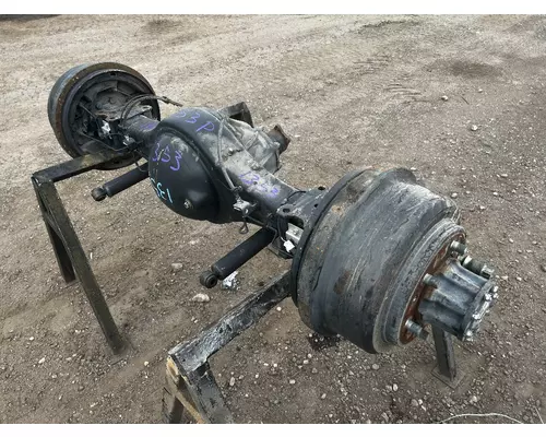 ISUZU NRR Axle Assembly, Rear