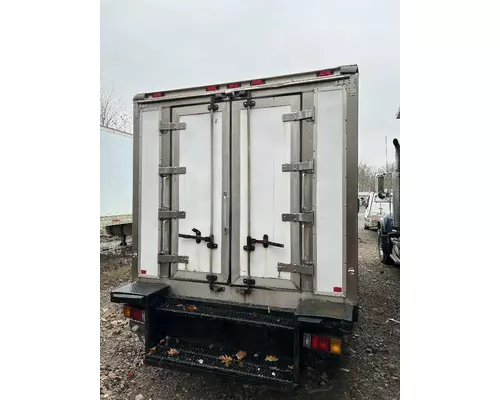 ISUZU NRR Body  Bed