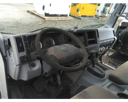 ISUZU NRR CAB
