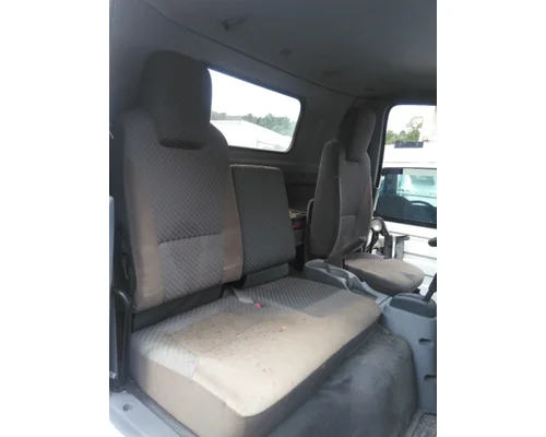 ISUZU NRR CAB