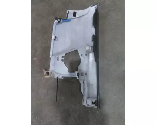 ISUZU NRR COWL