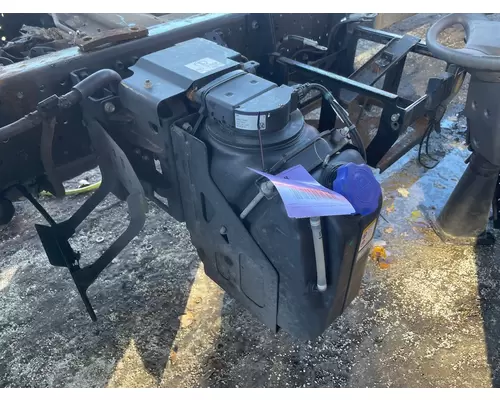 ISUZU NRR DEF Tank