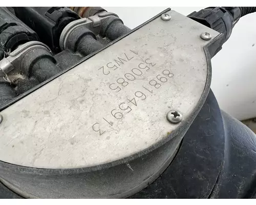 ISUZU NRR DEF Tank
