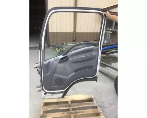 ISUZU NRR DOOR ASSEMBLY, FRONT