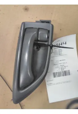 ISUZU NRR DOOR HANDLE