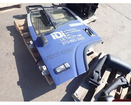 ISUZU NRR Door Assembly, Front