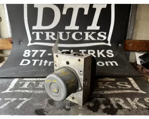 ISUZU NRR ECM (Brake & ABS)