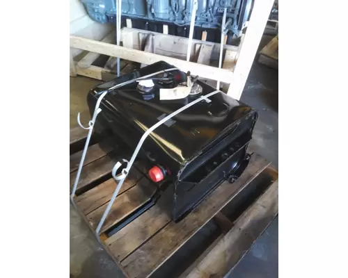 ISUZU NRR FUEL TANK