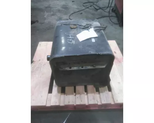 ISUZU NRR FUEL TANK