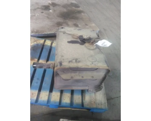 ISUZU NRR FUEL TANK