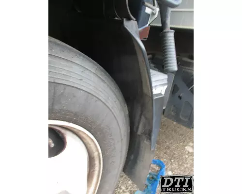 ISUZU NRR Fender Extension