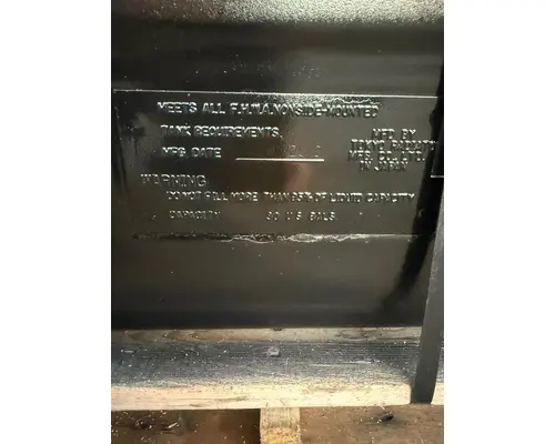 ISUZU NRR Fuel Tank