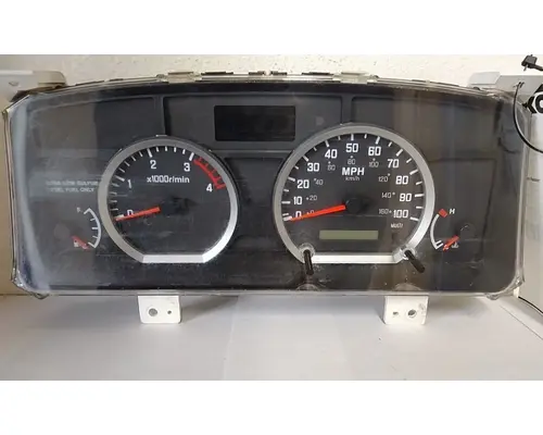 ISUZU NRR GAUGE CLUSTER