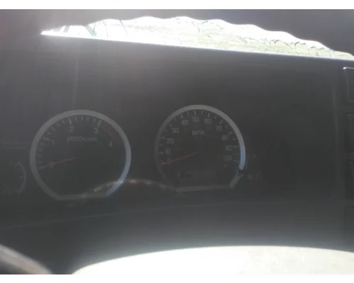 ISUZU NRR GAUGE CLUSTER