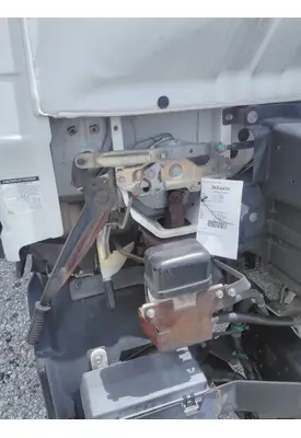 ISUZU NRR LATCH/LOCK/LEVER