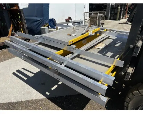 ISUZU NRR Miscellaneous Parts